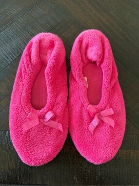 Secret Treasures Pink Plush Ballet Slippers Size 5/6
